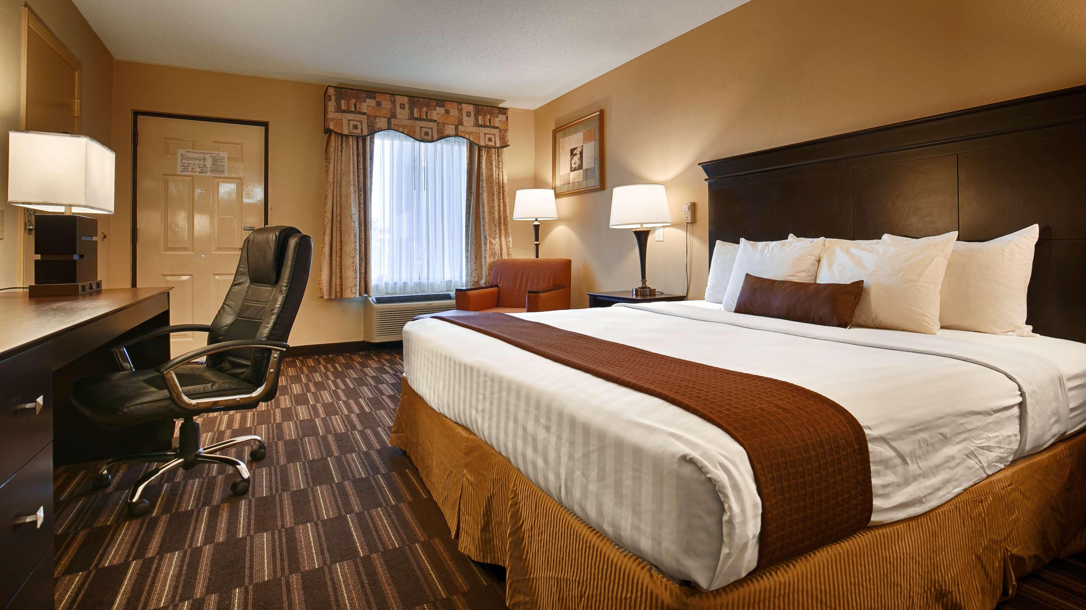 Best Western Greenville Inn Екстериор снимка