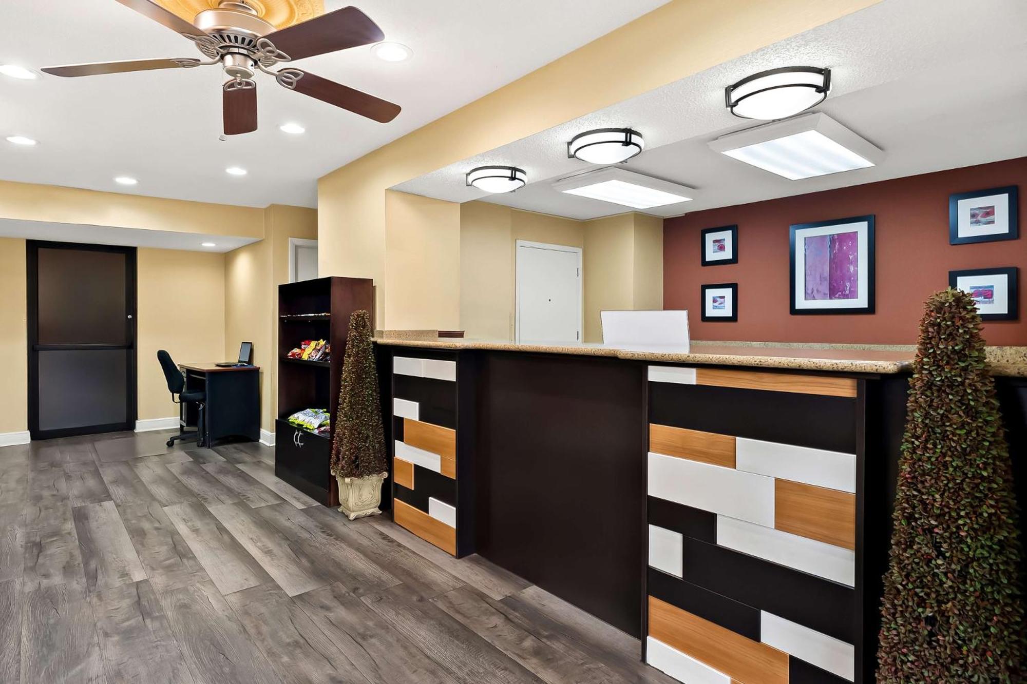 Best Western Greenville Inn Екстериор снимка